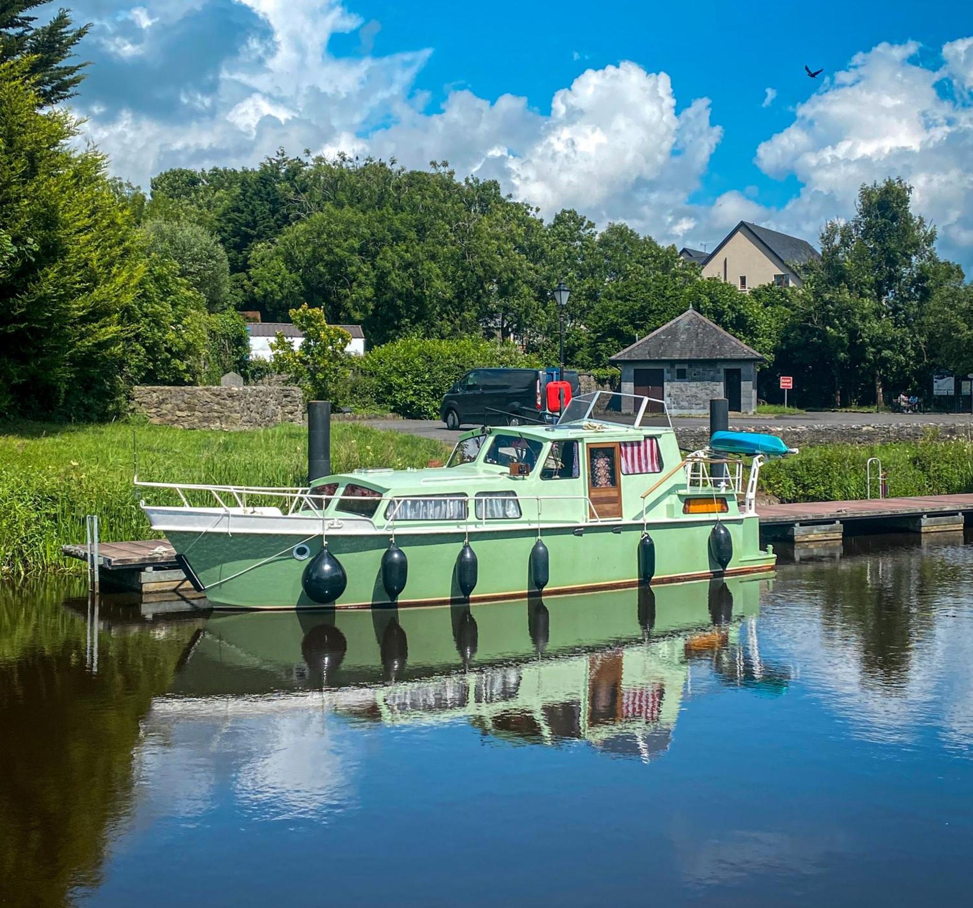 Leitrim Quay - Riverside Cottage 3 County Leitrim المظهر الخارجي الصورة